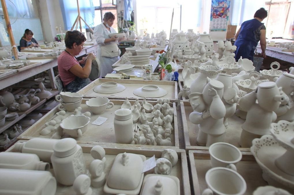 С начала года «Семикаракорская керамика» изготовила более 30 тысяч изделий из фаянса